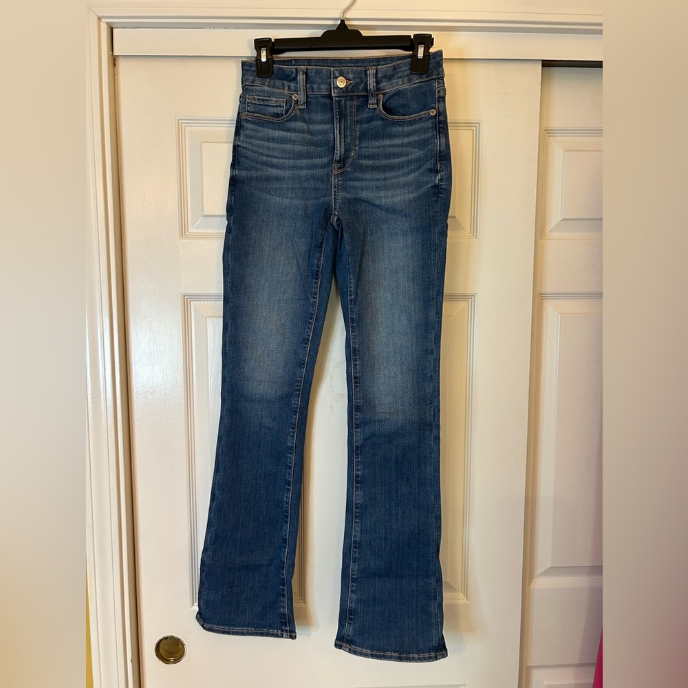 American Eagle Outfitters high rise skinny kick jeans size 2